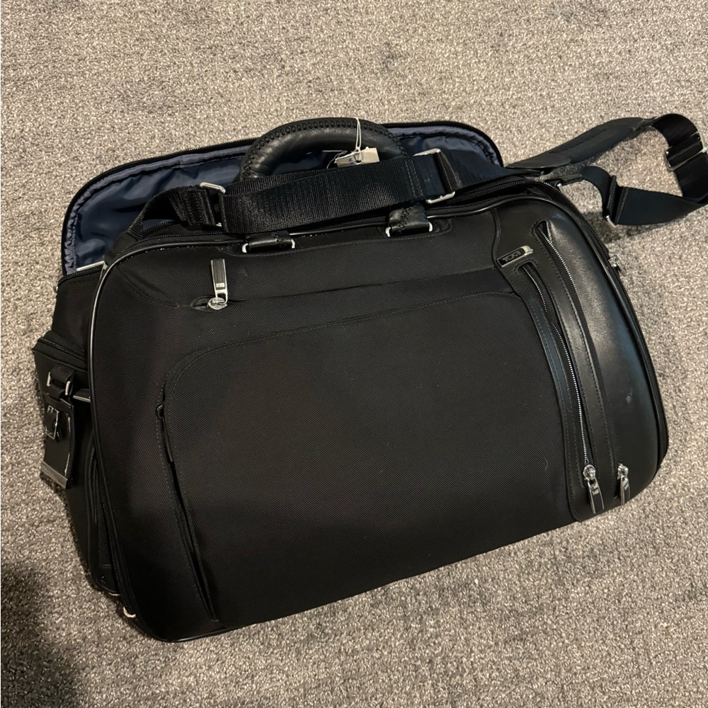 Tumi Arrive Overnight Bag